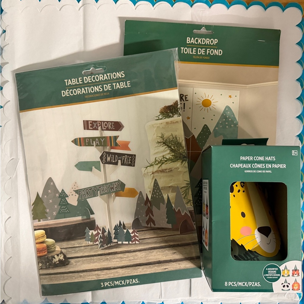 Amscan wilderness party set. New.